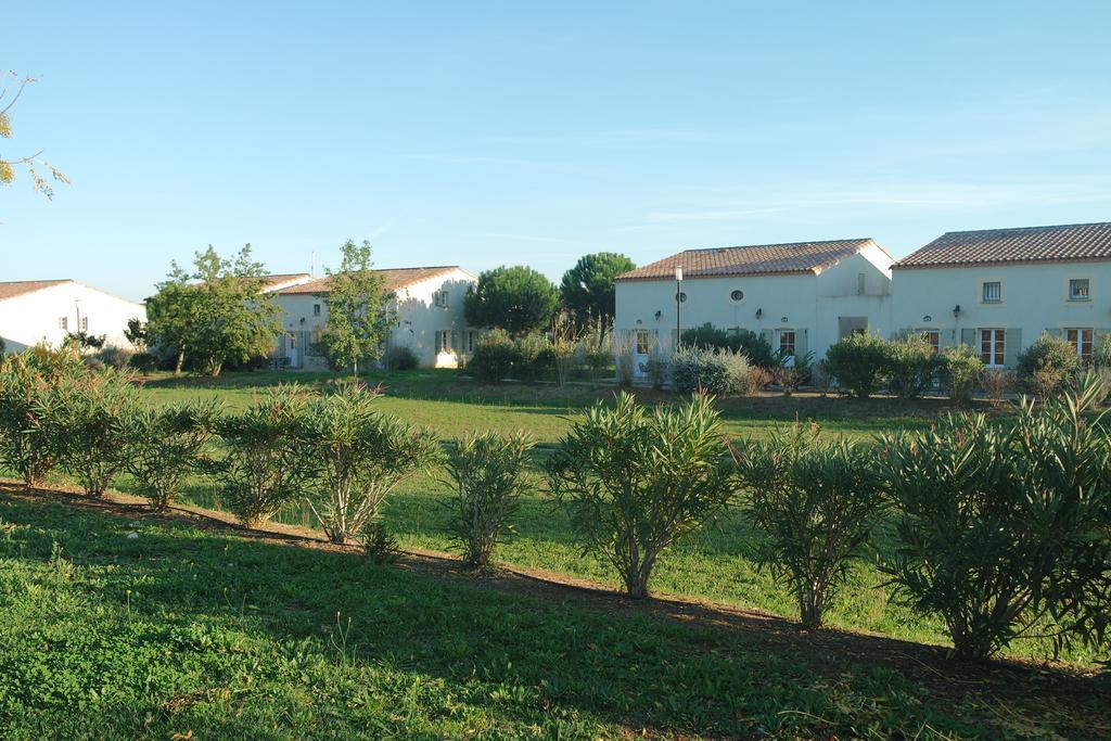 Residence Jasses De Camargue ガラルグ・ル・モンテュ エクステリア 写真